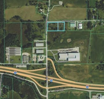 /international/us/morrissey-road-grass-lake-mi-110110319481/