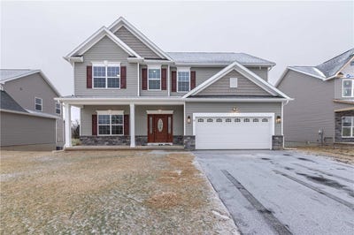 /international/us/23-kingsbarn-road-henrietta-ny-110099922361/