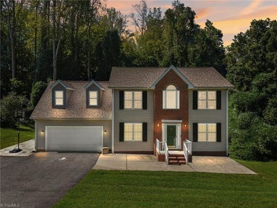 /international/us/1105-fox-hunt-lane-reidsville-nc-110120086928/