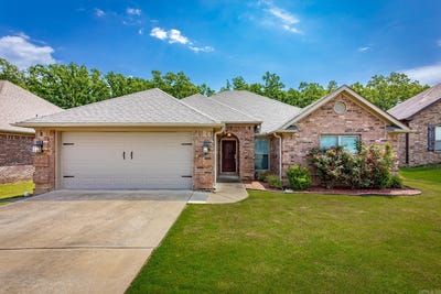/international/us/9149-meadow-gardens-circle-sherwood-ar-110108020634/