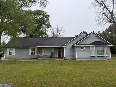 /international/us/2901-pleasant-drive-nashville-ga-110106723811/
