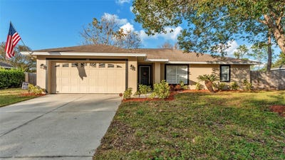 /international/us/130-bergen-circle-auburndale-fl-110104613494/