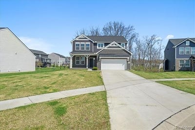/international/us/8249-starina-court-green-oak-twp-mi-110107889854/