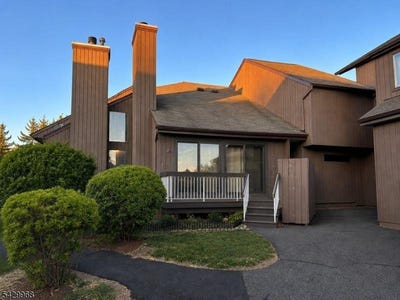 /international/us/28-34-bloomingdale-dr-hillsborough-township-nj-110108389031/