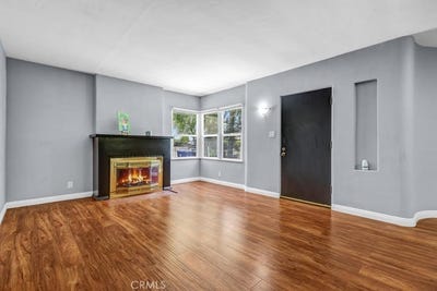 /international/us/6217-farmdale-avenue-north-hollywood-ca-110119910902/