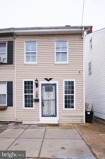 /international/us/566-w-philadelphia-street-york-pa-110105017960/