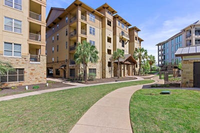 /international/us/96-island-dr-horseshoe-bay-tx-110098748658/