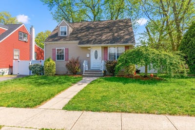 /international/us/237-clinton-street-woodbridge-proper-nj-110107458462/