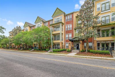 /international/us/1185-sw-9th-road-gainesville-fl-110107725870/