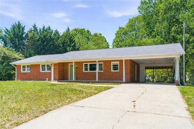 /international/us/1015-tabor-street-high-point-nc-110107355614/
