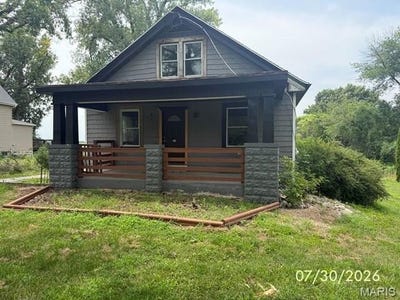 /international/us/2716-s-24th-quincy-il-110110376440/