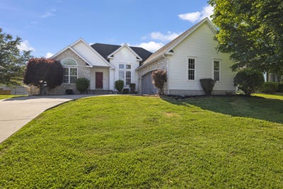 /international/us/573-s-barnstable-nixa-mo-110092650864/