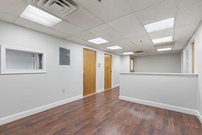 /international/us/65-parker-st-newburyport-ma-110101529797/