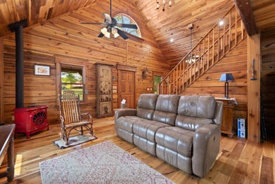 /international/us/249-diamond-lane-wallingford-ky-110119989032/