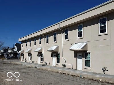 /international/us/438-e-beecher-street-indianapolis-in-110107882611/