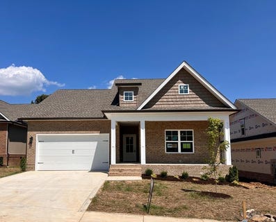 /international/us/1306-kensington-circle-cookeville-tn-110100694612/
