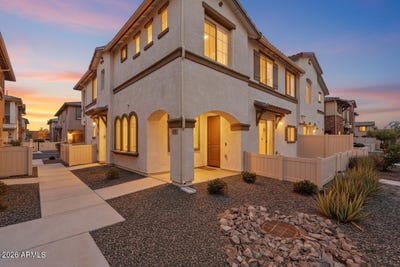 /international/us/4100-s-pinelake-way-chandler-az-110107390080/