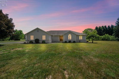 /international/us/6851-berridge-road-whitehouse-oh-110108784247/
