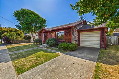 /international/us/1752-county-lane-eureka-ca-110120454640/