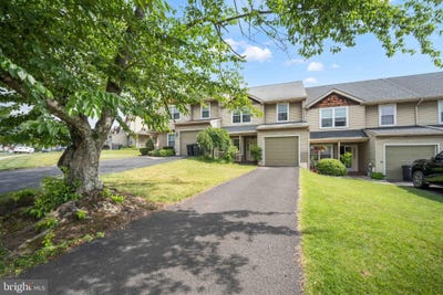 /international/us/115-mulberry-drive-southampton-pa-110108844887/