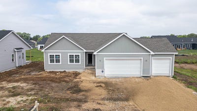 /international/us/134-e-evergreen-lane-milton-wi-110099664113/