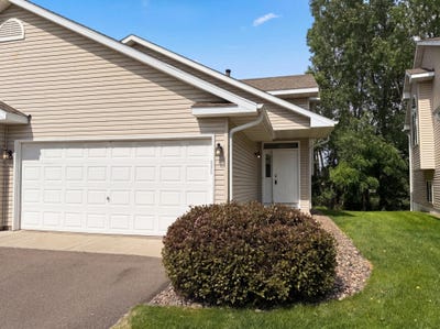 /international/us/5317-140th-avenue-nw-ramsey-mn-110109009292/