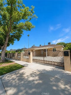 /international/us/7918-hazeltine-avenue-panorama-city-ca-110119459670/