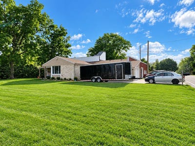 /international/us/9205-s-chicago-rd-oak-creek-wi-110119759631/