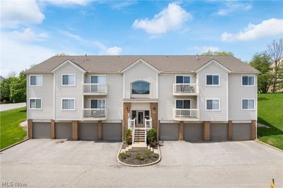 /international/us/1435-buckingham-gate-d-boulevard-cuyahoga-falls-oh-110107654340/