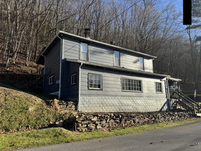 /international/us/193-4th-marlinton-wv-110104902164/