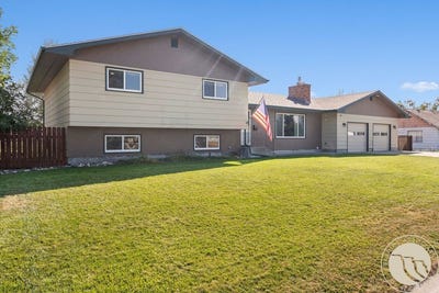 /international/us/820-1st-street-s-hardin-mt-110104456973/