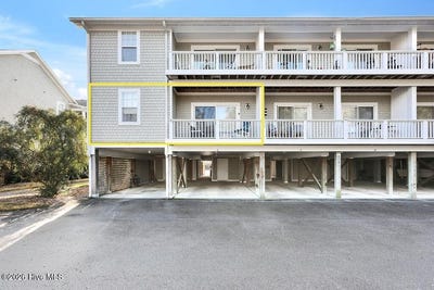 /international/us/608-w-brown-street-southport-nc-110104819328/