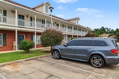 /international/us/5080-gautier-vancleave-road-lot-a9-gautier-ms-110120513259/