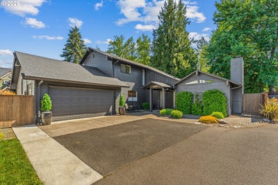 /international/us/706-se-47th-ave-hillsboro-or-110108206251/