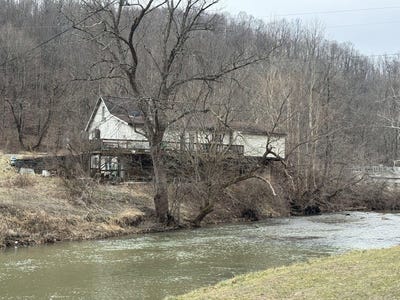 /international/us/1608-wallace-pke-lumberport-wv-110106204772/
