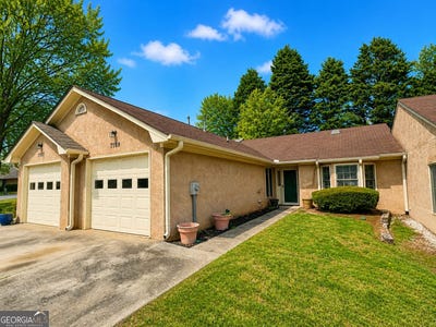 /international/us/7159-woodridge-lane-union-city-ga-110106325842/
