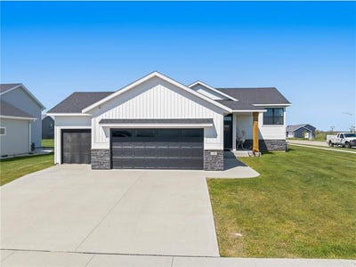 /international/us/1105-14th-avenue-nw-kasson-mn-110108295811/