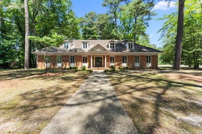 /international/us/678-rappahannock-drive-white-stone-va-110108449530/