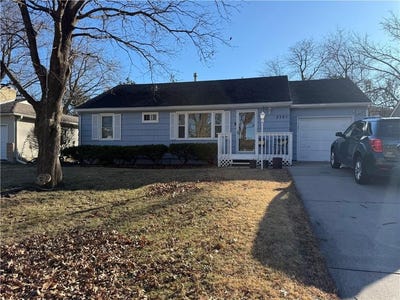 /international/us/3701-w-74th-street-prairie-village-ks-110108176236/