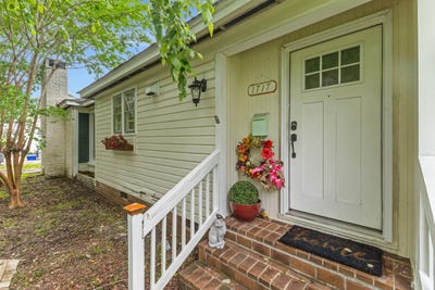 /international/us/1717-2nd-terrace-hattiesburg-ms-110108439756/