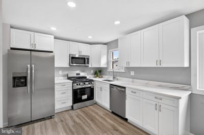 /international/us/814-booker-place-capitol-heights-md-110107891960/