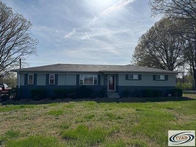 /international/us/445-old-mckenzie-rd-mckenzie-tn-110098434329/