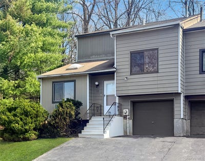 /international/us/18-spruce-court-fishkill-ny-110106846328/