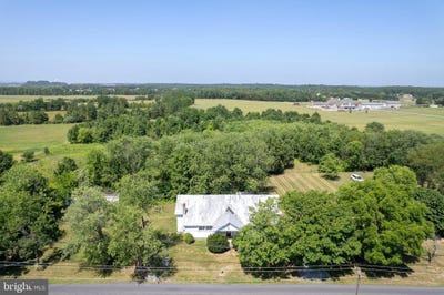 /international/us/751-old-charles-town-road-stephenson-va-110109216221/