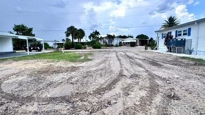/international/us/14655-paul-revere-loop-north-fort-myers-fl-110109025418/
