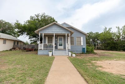 /international/us/3103-38th-pl-snyder-tx-110108423237/