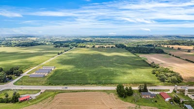 /international/us/11-acres-hwy-23-road-princeton-wi-110101660875/