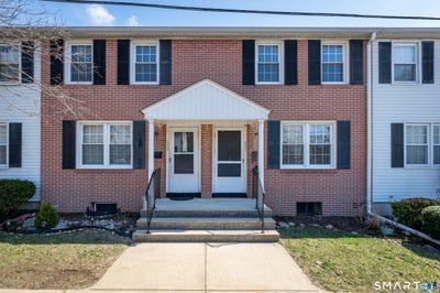 /international/us/221-sylvan-knoll-road-stamford-ct-110106307947/