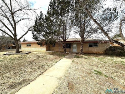 /international/us/1316-s-avenue-a-portales-nm-110090421423/