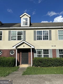 /international/us/838-store-house-court-monroe-ga-110109001132/